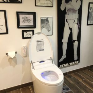Installation client WC japonais TopToilet Diamond Plus